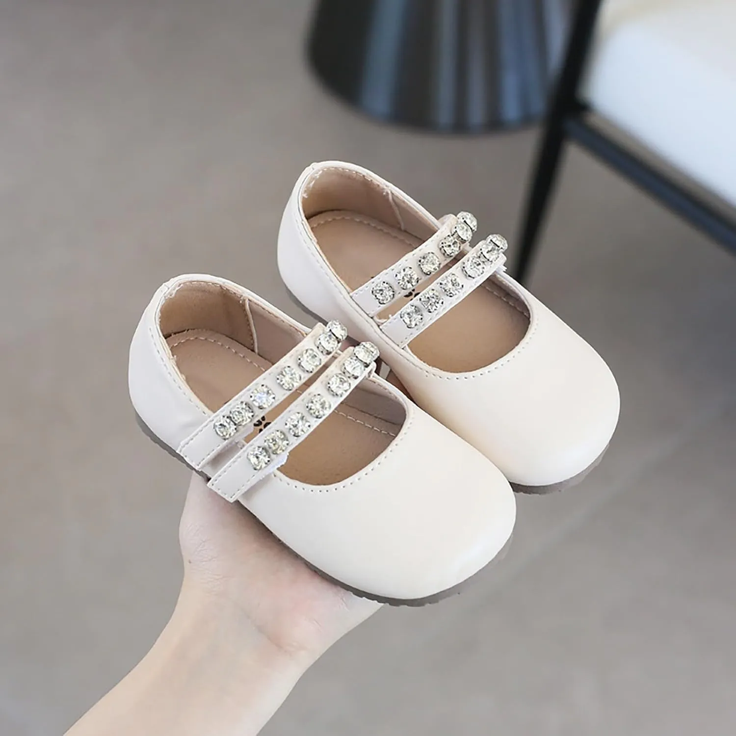 Girls Leather Flat𝐬 Mary Jane Dress Shoes with Pearl Strap Kids Wedding Part𝐲 School Big Kids Slippers for Girls